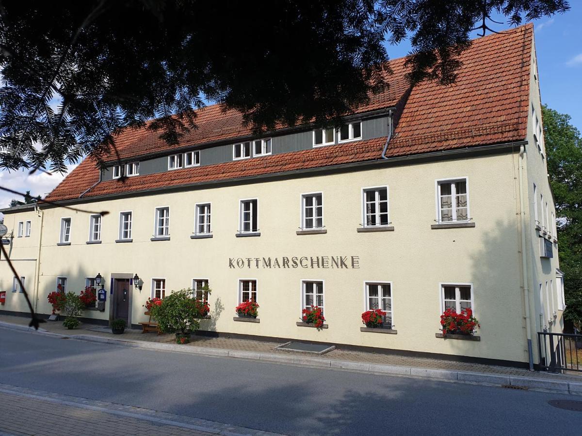 Kottmarschenke - Gaestezimmer Und Ferienwohnung Am Kottmar Eksteriør billede